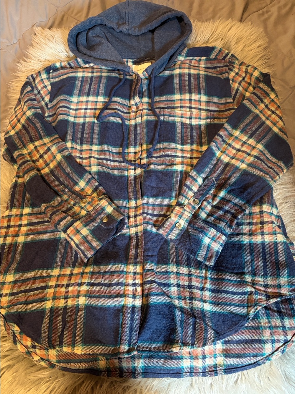 American Eagle women’s Blue Plaid Hooded Flannel Shirt